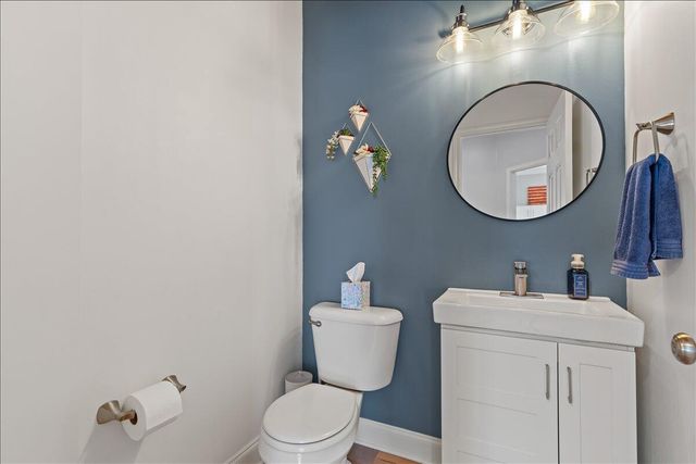 630 Polaris STREET, West Bend, WI 53095