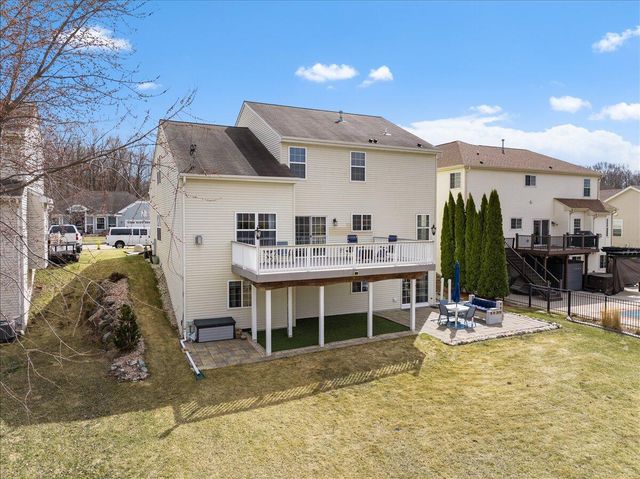 630 Polaris STREET, West Bend, WI 53095