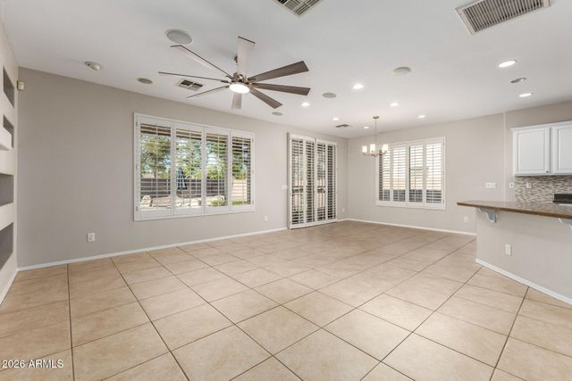 2102 E YELLOWSTONE Place, Chandler, AZ 85249