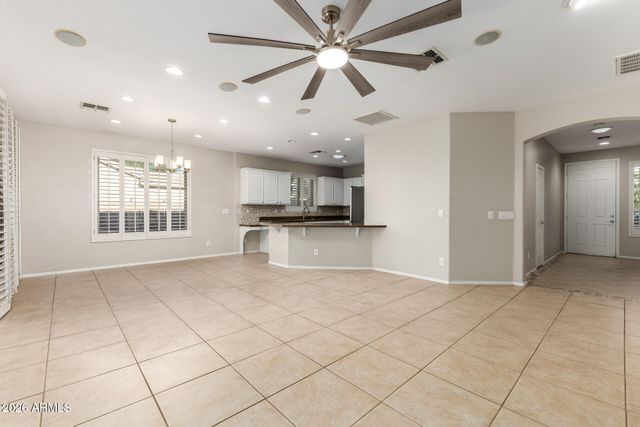 2102 E YELLOWSTONE Place, Chandler, AZ 85249