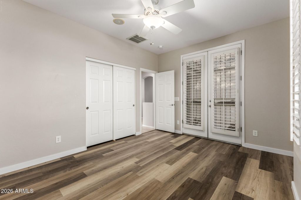 Image 13 of property listing at 2102 E YELLOWSTONE Place, Chandler, AZ 85249