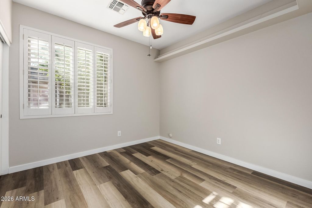 Image 18 of property listing at 2102 E YELLOWSTONE Place, Chandler, AZ 85249