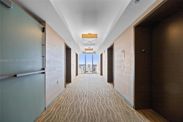 50 Biscayne Boulevard 4706, Miami, FL 33132
