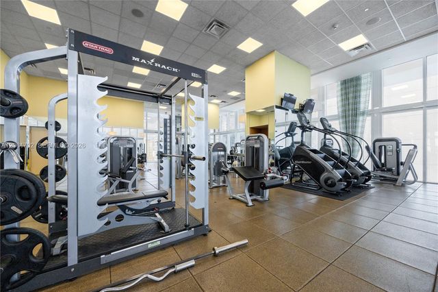 50 Biscayne Boulevard 4706, Miami, FL 33132