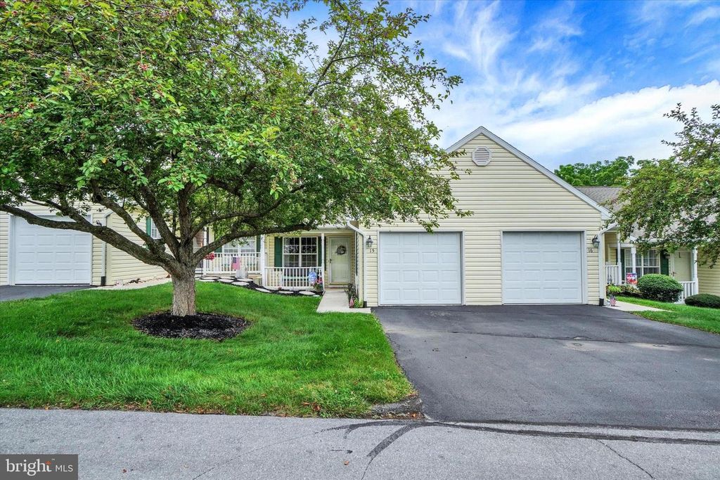 Image 1 of property listing at 15 HAGARMAN DR #15, York, PA 17408