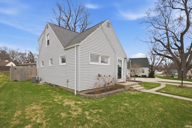 60124 Saint Joseph Street, South Bend, IN 46614