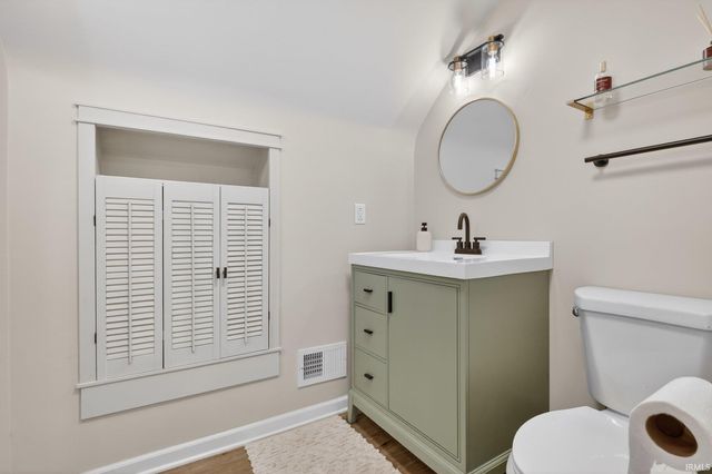 60124 Saint Joseph Street, South Bend, IN 46614