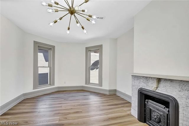 3401 Clinton Avenue, Cleveland, OH 44113