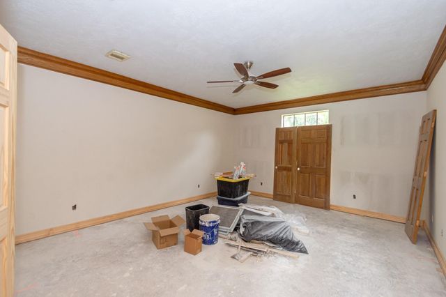 6738 Apple Valley Lane, Houston, TX 77069