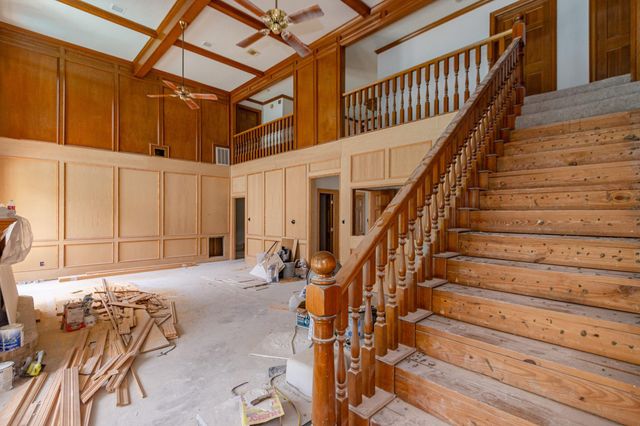 6738 Apple Valley Lane, Houston, TX 77069