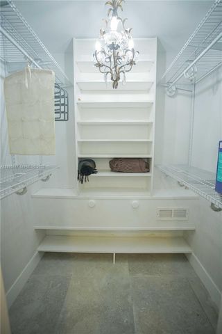 5880 Collins Ave 302, Miami Beach, FL 33140