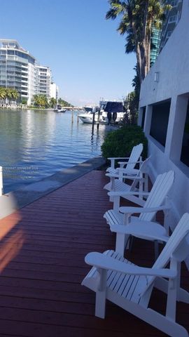 5880 Collins Ave 302, Miami Beach, FL 33140