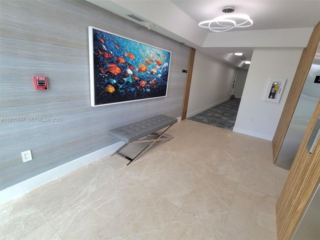 5880 Collins Ave 302, Miami Beach, FL 33140