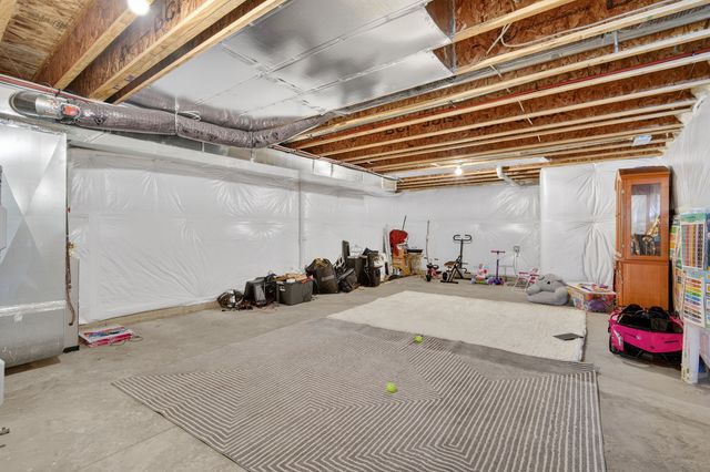 1004 Dee Street SE, Bondurant, IA 50035