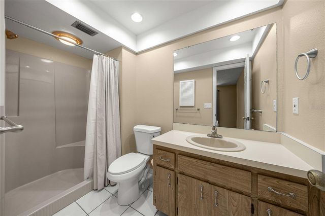 3856 NE 19TH STREET CIRCLE, Ocala, FL 34470