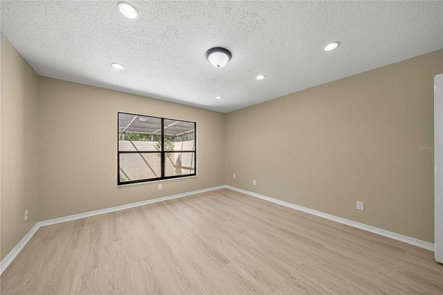 3856 NE 19TH STREET CIRCLE, Ocala, FL 34470