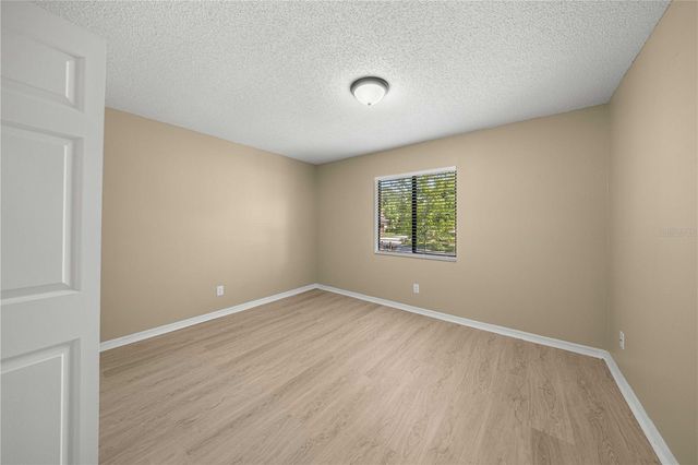 3856 NE 19TH STREET CIRCLE, Ocala, FL 34470