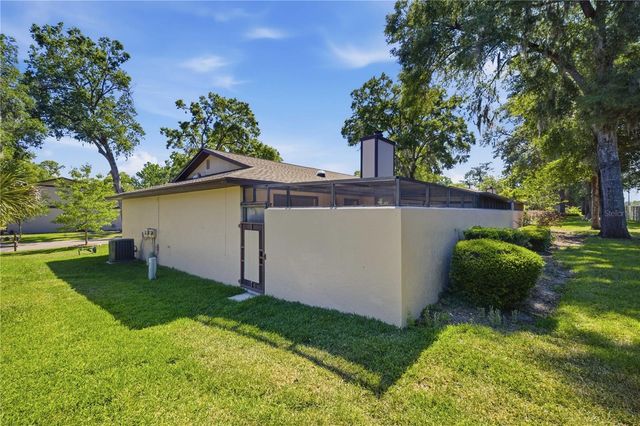 3856 NE 19TH STREET CIRCLE, Ocala, FL 34470