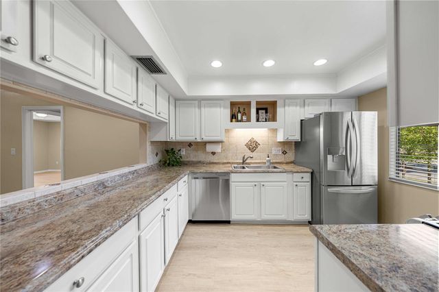 3856 NE 19TH STREET CIRCLE, Ocala, FL 34470