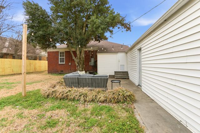 880 N MCLEAN BLVD, Memphis, TN 38107