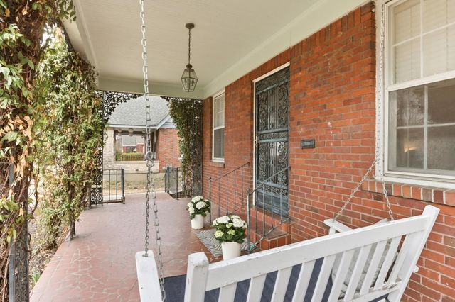 880 N MCLEAN BLVD, Memphis, TN 38107