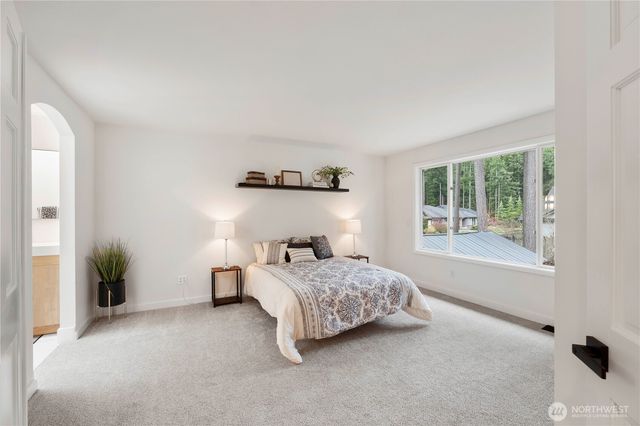 22314 SE 290th Street, Black Diamond, WA 98010