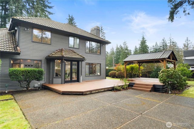 22314 SE 290th Street, Black Diamond, WA 98010