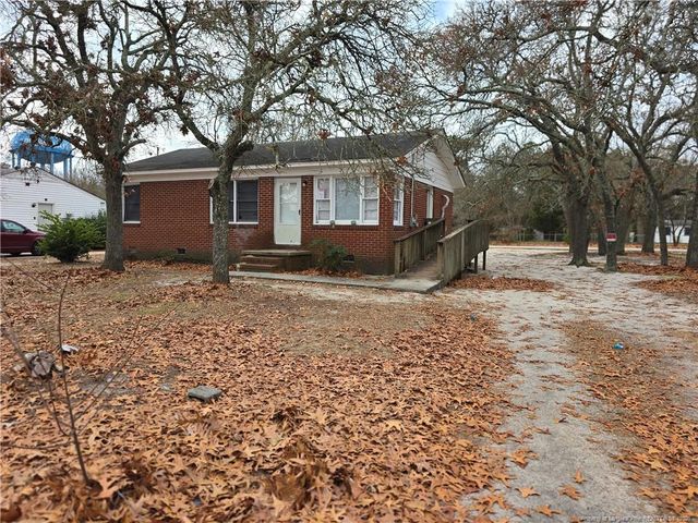 206 Seventh Street, Spring Lake, NC 28390