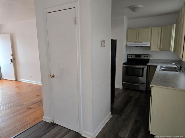 206 Seventh Street, Spring Lake, NC 28390