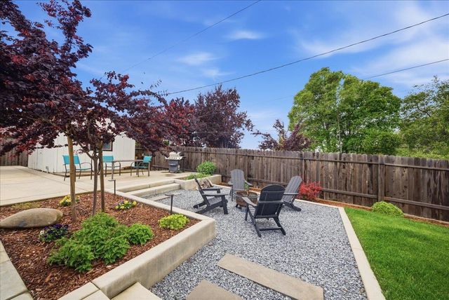 10200 Indian Hill Rd, Newcastle, CA 95658