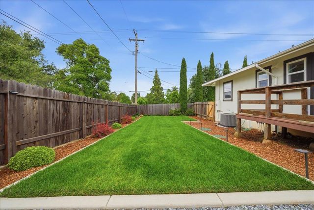 10200 Indian Hill Rd, Newcastle, CA 95658