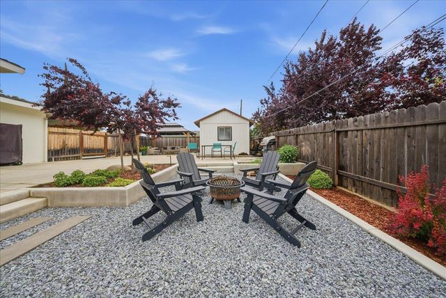 10200 Indian Hill Rd, Newcastle, CA 95658