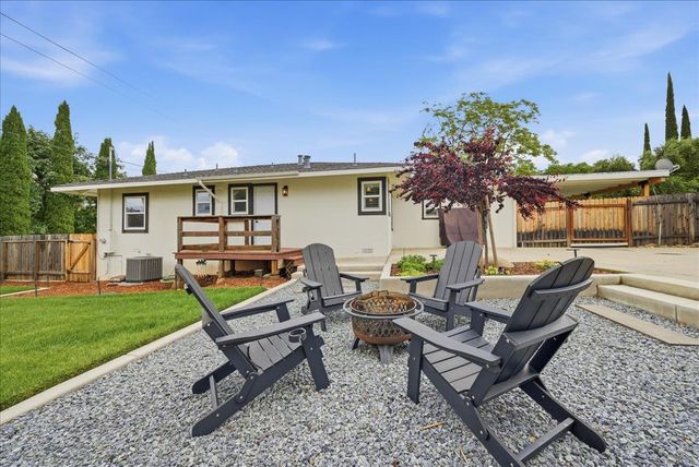 10200 Indian Hill Rd, Newcastle, CA 95658
