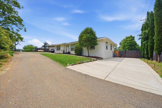 10200 Indian Hill Rd, Newcastle, CA 95658