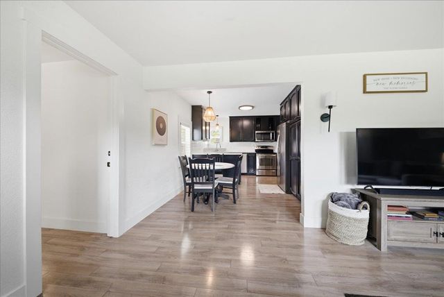 10200 Indian Hill Rd, Newcastle, CA 95658