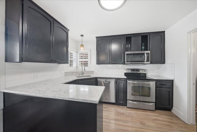 10200 Indian Hill Rd, Newcastle, CA 95658