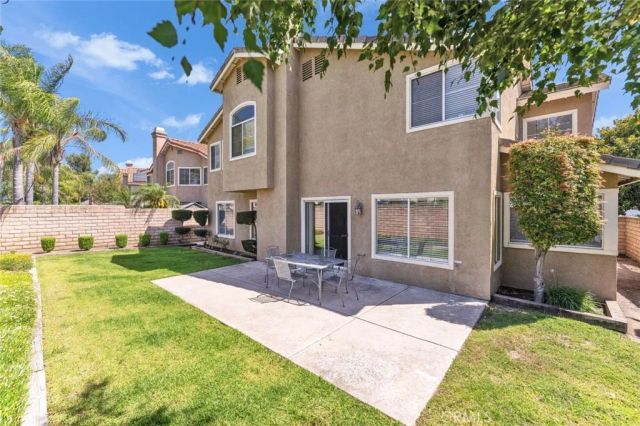 14262 Rideout Court, Fontana, CA 92336