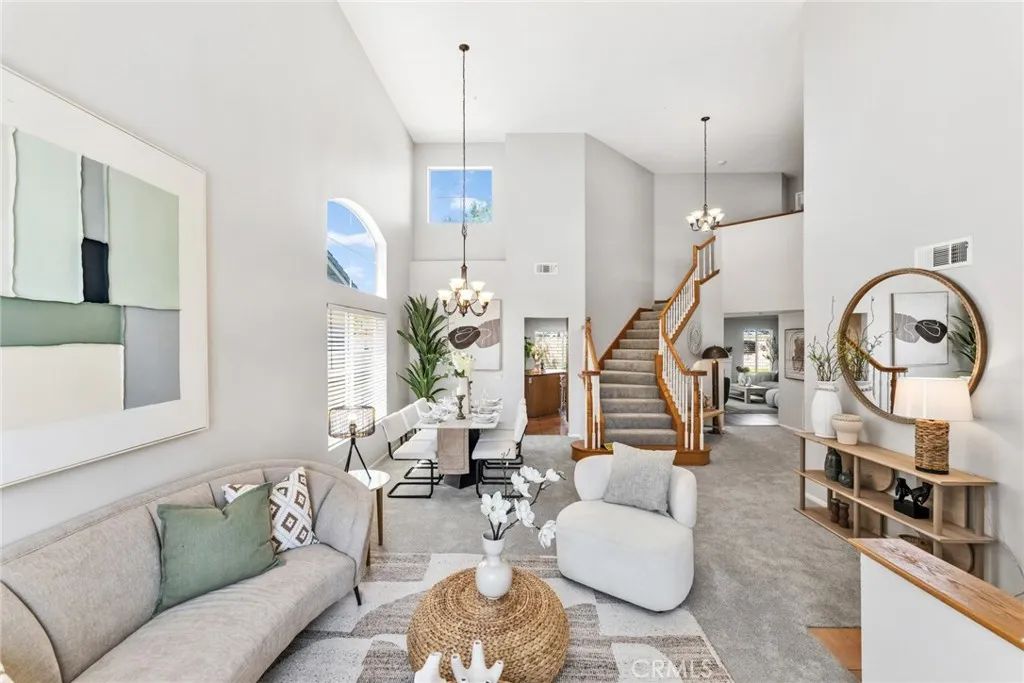 14262 Rideout Court, Fontana, CA 92336