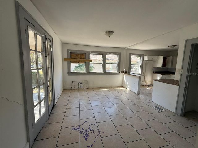 1201 OAKHILL STREET, Lakeland, FL 33815