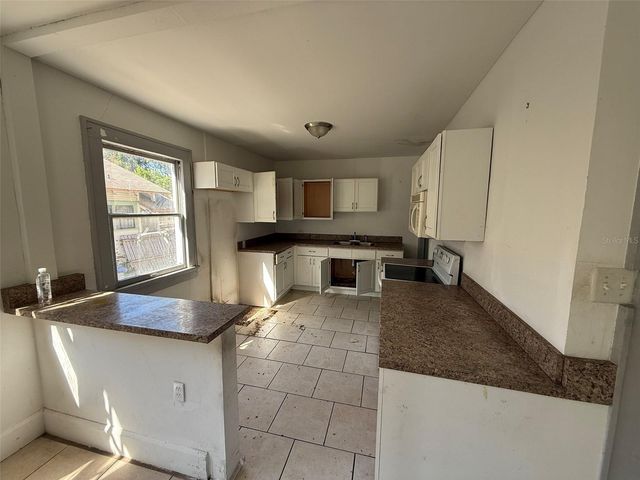 1201 OAKHILL STREET, Lakeland, FL 33815