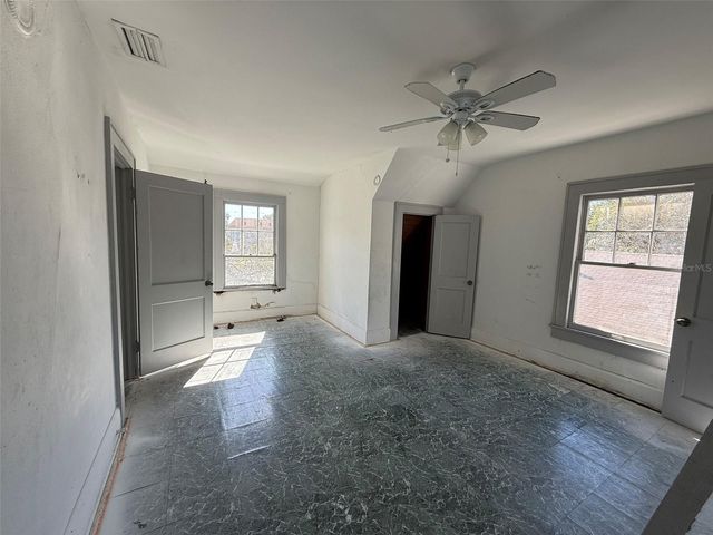 1201 OAKHILL STREET, Lakeland, FL 33815