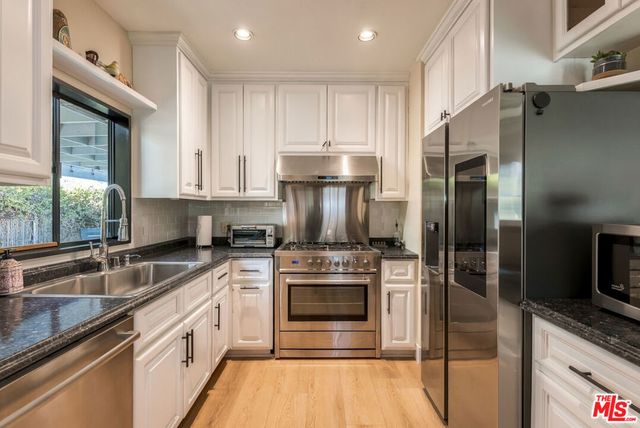 22025 San Miguel Street, Los Angeles, CA 91364