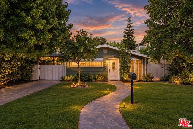 22025 San Miguel Street, Los Angeles, CA 91364
