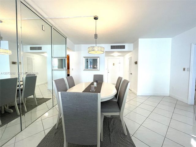 5001 Collins Avenue 15D, Miami Beach, FL 33140