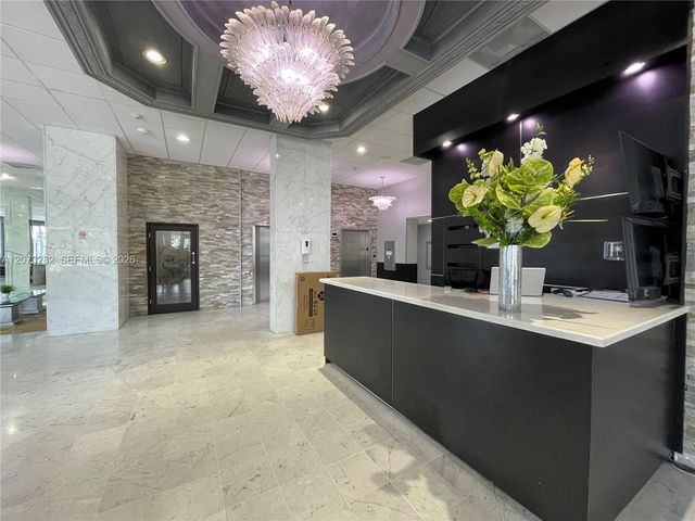 5001 Collins Avenue 15D, Miami Beach, FL 33140