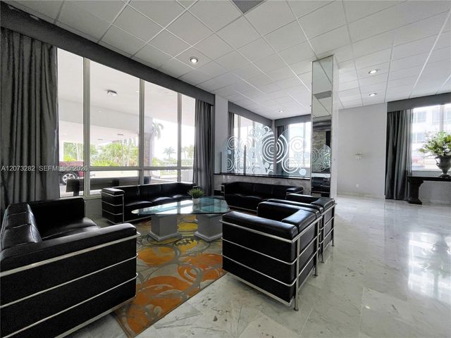 5001 Collins Avenue 15D, Miami Beach, FL 33140