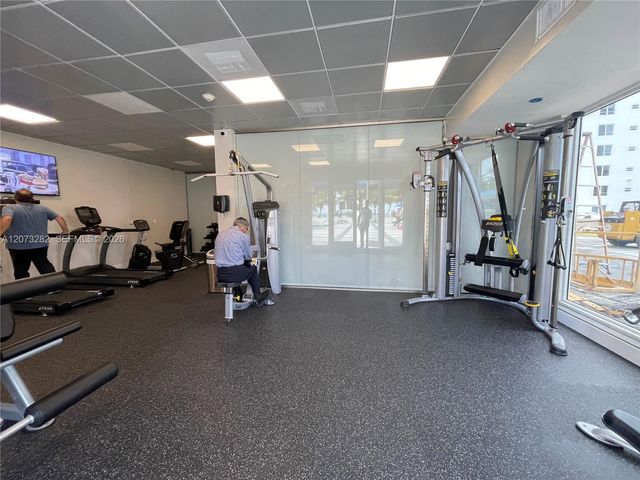 5001 Collins Avenue 15D, Miami Beach, FL 33140