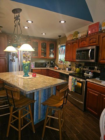 67 Duke Ave., Purvis, MS 39475