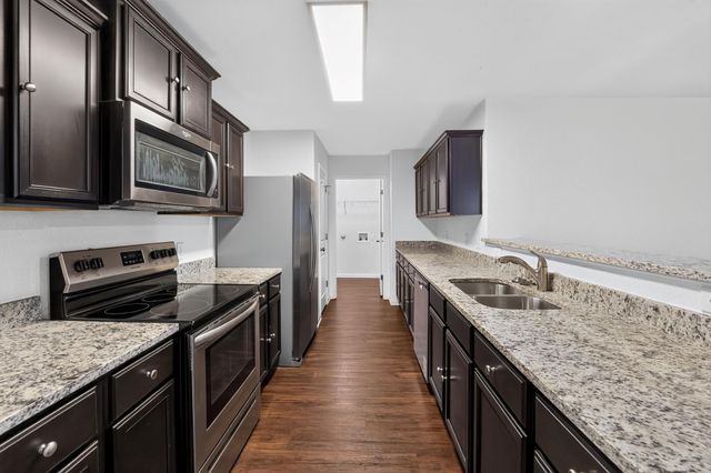 1564 Breanna LN, Kyle, TX 78640