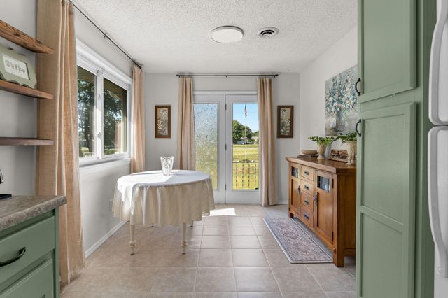 1820 E Hines Street, Republic, MO 65738